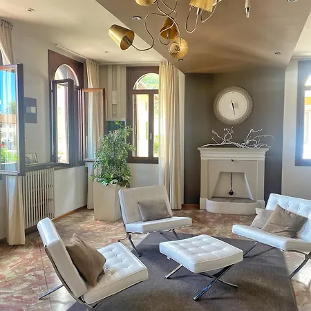 Leon D'oro Hotel 3*